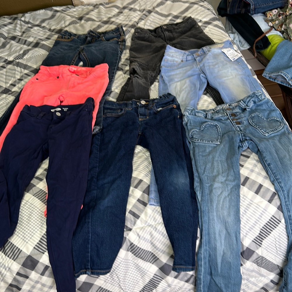 7 pair girls jeans size 7,all adjustable waist